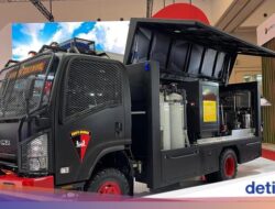 Isuzu dan Brimob Kolaborasi Bikin Truk yang Bisa Menghasilkan Air Bersih