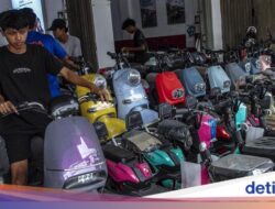 Daftar Harga Kendaraan Bermotor Roda Dua Listrik Bantuan Pemerintah Terbaru September 2024