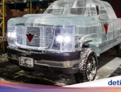 Satu-satunya Di Dunia Kendaraan Pribadi Dibuat Untuk Es dan Bisa Jalan