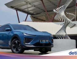 SUV Kompak Listrik Canggih yang Siap Tempur