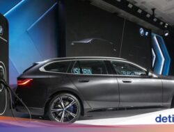 BMW Jawab Tantangan Produsen Kendaraan Pribadi Elektrik China Ke Indonesia