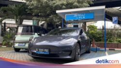 Intip Biaya Ngecas Kendaraan Listrik Tesla Model 3, Habis Segini