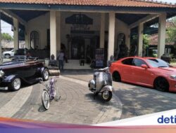 Sepeda Kustom Ramaikan Panggung Jakarta Custom Culture 2017