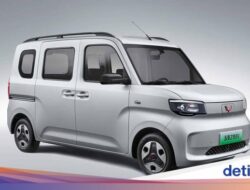 Kendaraan Pribadi Bertenaga Listrik Terbaru Wuling Bakal Dijual Rp 110 Juta, Pakai Pintu Geser!