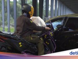 Airbag buat Sepeda Kendaraan Bermotor Roda Dua Diuji Tabrak