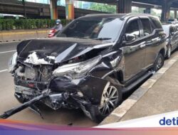 Fortuner Tabrak 5 Kendaraan Pribadi Ke Utan Kayu Pakai Pelat Dinas Palsu, Biar Apa Sih?