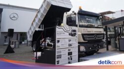 Truk Mobil Mercedes-Benz Axor 1626 C Meluncur Di Indonesia, Apa yang Beda?