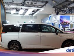 Bertambah Lagi Taksi Online Mewah, Maxus MIFA 9 Kini Karena Itu Armada Grab