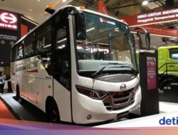 Hino Rilis Kendaraan Angkutan Umum buat Medan Berat, Harga Mulai Rp 625 Juta
