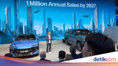 Omoda O4 Meluncur, SUV Kompak Bermesin Hybrid