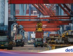 Bukan Kendaraan Pribadi, Ini Isi Kontainer BYD yang Numpuk Hingga Tanjung Priok