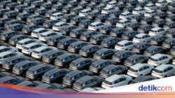 Penjualan Kendaraan Pribadi China Anjlok