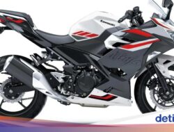 Kawasaki Ninja 250 FI Disegarkan, Harga Rp 81 Juta