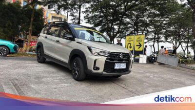 Nyetir Suzuki XL7 Facelift Kini Lebih Damai