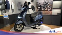 Rosan Ungkap Pabrikan India Mau Produksi Kendaraan Bermotor Roda Dua Etanol Ke RI