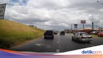 Sering Bikin Was-was, Pasang Dashcam Ke Kendaraan Pribadi Harus Potong Kabel Bawaan?
