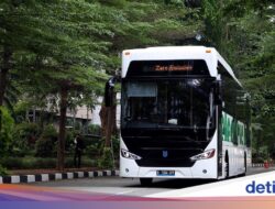 Moeldoko Minta Dukungan Pemerintah buat Truk dan Kendaraan Angkutan Umum Listrik, Apa Urgensinya?